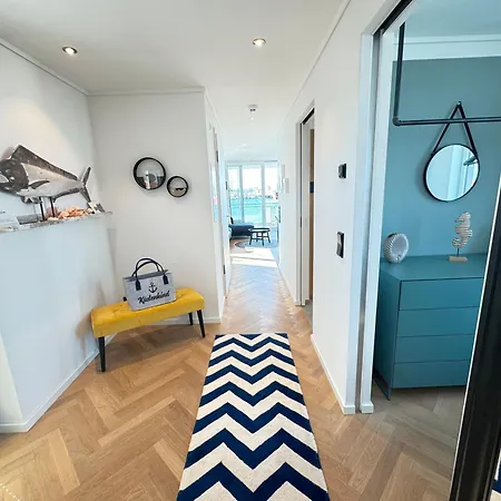 Дом отдыха Floating Nr 1a Лабё