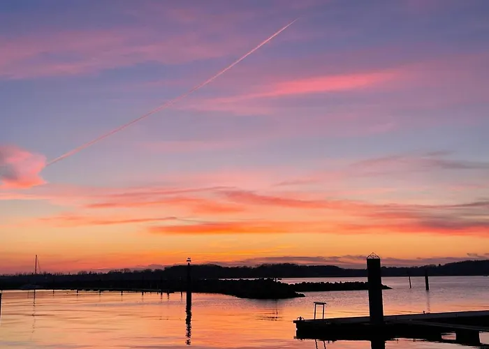Floating Nr 1a Vakantiehuis Laboe