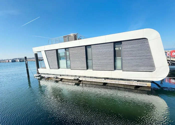Floating Nr 1a Vakantiehuis Laboe